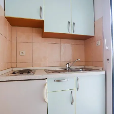 With Parking Space Baska Voda, Makarska - 6827 Apartamento Baška Voda