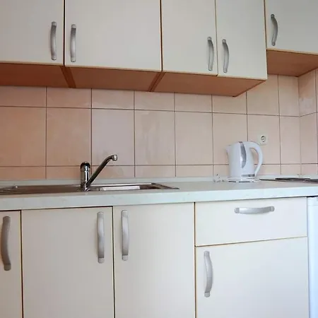 With Parking Space Baska Voda, Makarska - 6827 Apartamento *