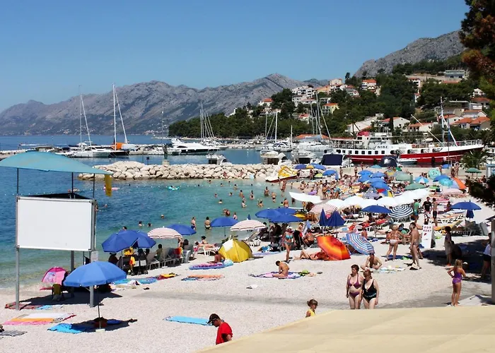 With Parking Space Baska Voda, Makarska - 6827 *